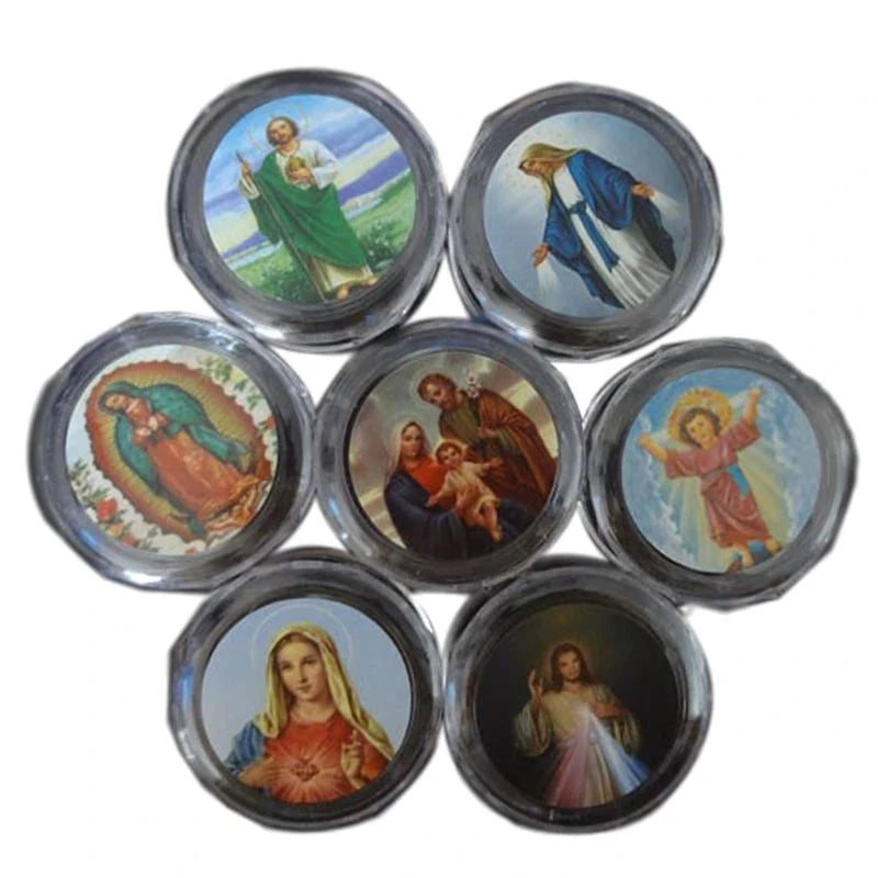 10 boiteS de rangement en plastique de 6cm avec l'image de la sainte famille