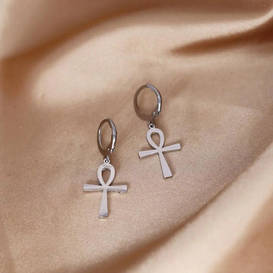 Boucles d'oreilles créoles en acier inoxydable – Design tendance pour femmes-