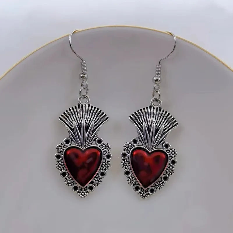 Boucles d'oreilles pendantes en alliage de zinc – Représentation du Sacré-Cœur en argent et rouge-image