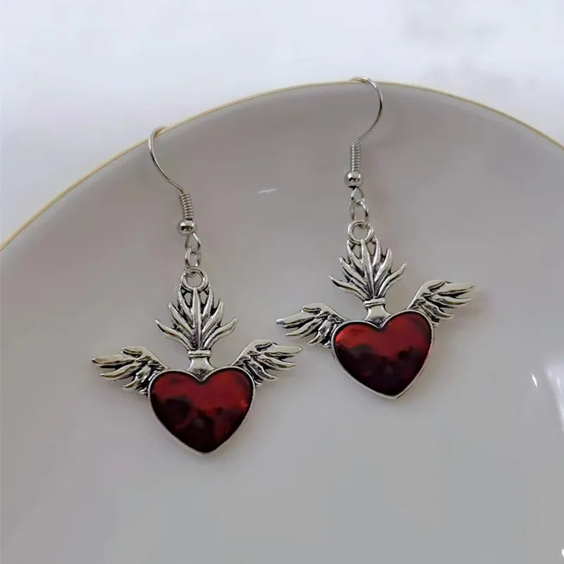 Boucles d'oreilles pendantes en alliage de zinc – Représentation du Sacré-Cœur en argent et rouge-image