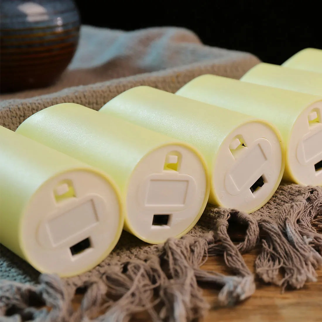 Bougie LED sans flamme avec télécommande – Choix de surface lisse ou effet goutte