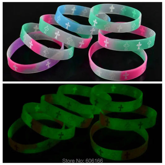 Bracelet Wrap Phosphorescent en Silicone - Croix (Lot de 50 pièces)