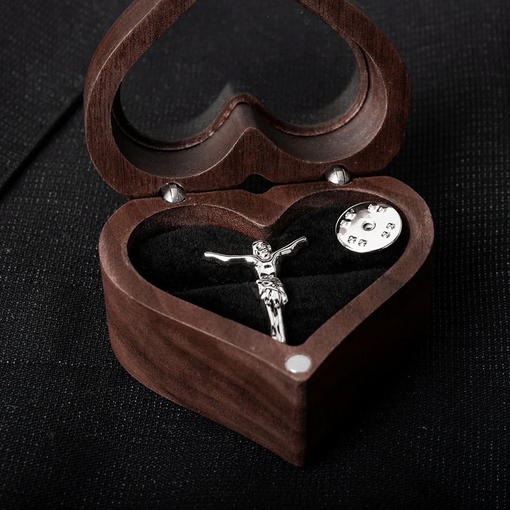 Broche Croix de Jésus - Acier Inoxydable