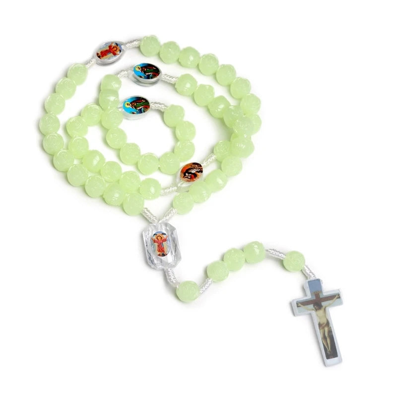 Chapelet_phosphorescent_en_perles_et_croix