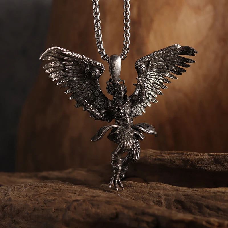 Collier Pendentif Ange Gothique - Bijou Punk et Catholique
