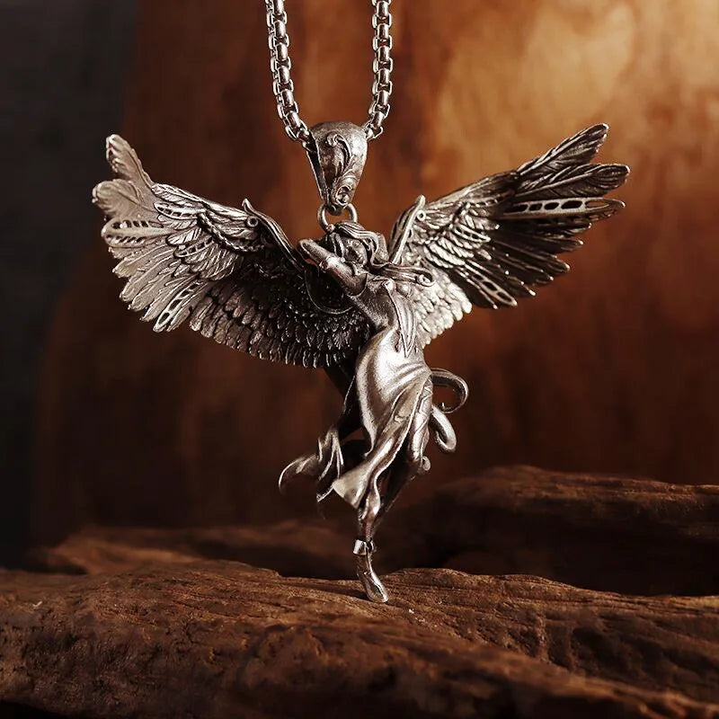 Collier Pendentif Ange Gothique - Bijou Punk et Catholique
