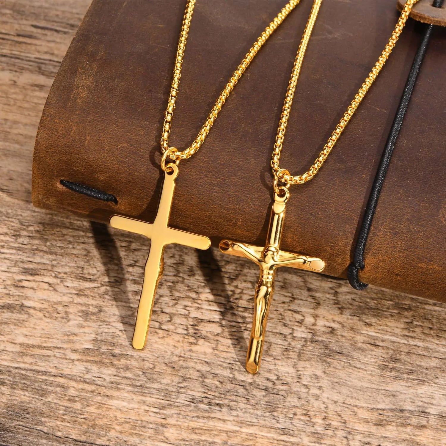 ollier Pendentif Croix en Acier Inoxydable - Style Catholique et Élégant
